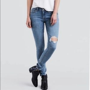Levi's 711 Skinny Jeans, Size 31 runs small